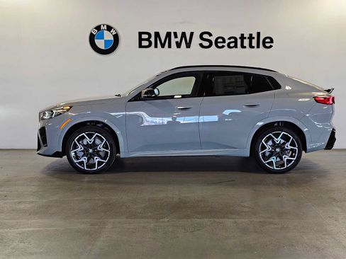New 2026 BMW X2 M35i w/ Technology Package AWD/4WD image 3