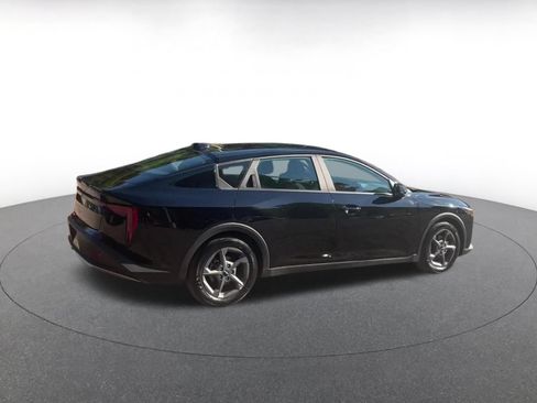 Used 2025 Kia K4 FWD image 12