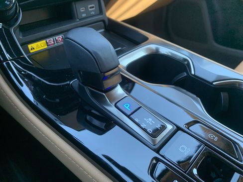 Used 2025 Lexus NX 250 FWD w/ Towing Package (2000 Lbs) image 26