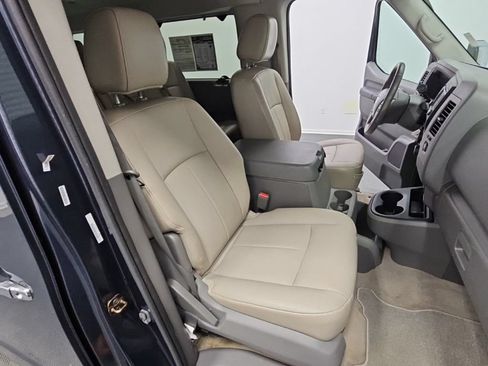 Used 2017 Nissan NV 3500 SL RWD image 35
