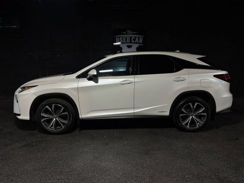 Used 2019 Lexus RX 450h AWD w/ Navigation Package image 3