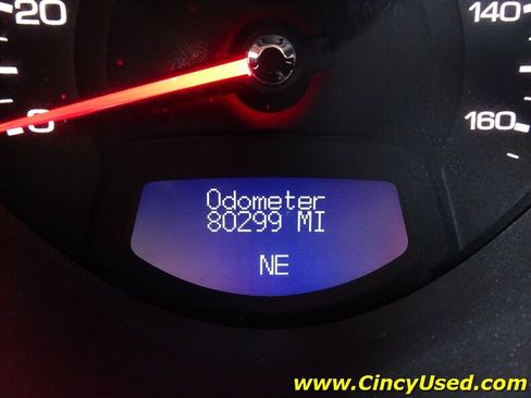 Used 2011 Cadillac CTS Luxury AWD/4WD image 24