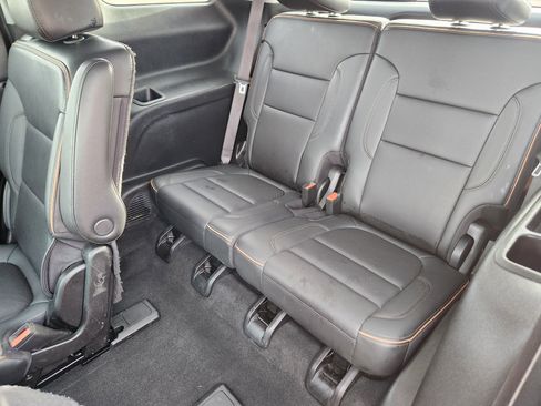 Used 2022 GMC Acadia AT4 w/ Technology Package image 20