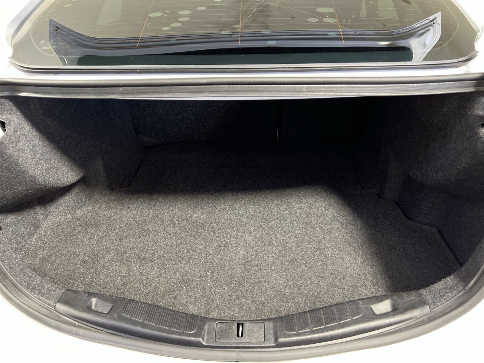 Used 2019 Ford Fusion SE FWD image 22