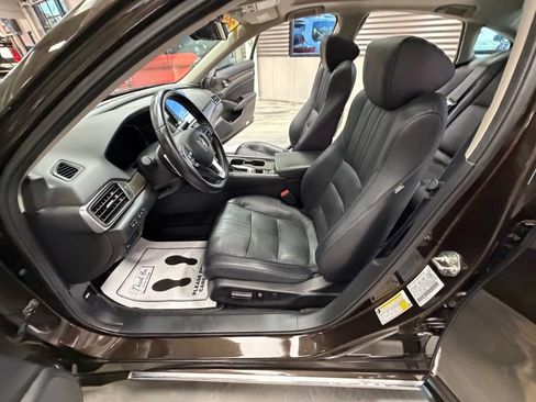 Used 2018 Honda Accord Touring image 60