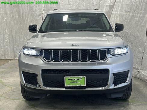 Used 2023 Jeep Grand Cherokee L Laredo w/ Luxury Tech Group I AWD/4WD image 19
