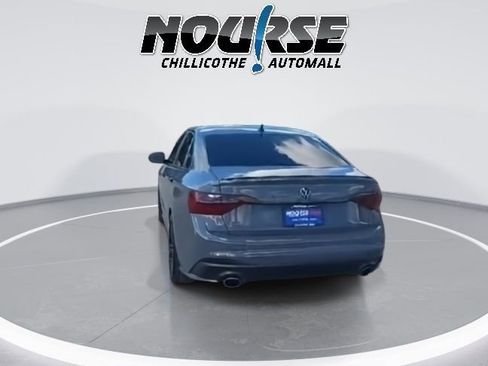 Used 2024 Volkswagen Jetta GLI 40th Anniversary Edition image 7