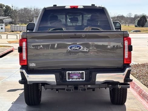 New 2026 Ford F250 Lariat w/ Lariat Premium Package image 7
