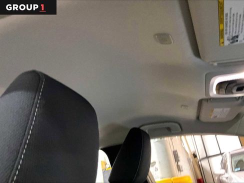 Used 2023 Toyota Corolla LE image 14