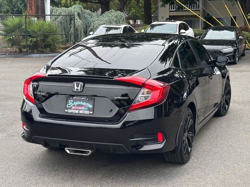 Used 2020 Honda Civic Sport image 12