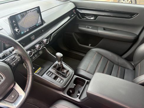 Certified 2025 Honda CR-V Sport Touring image 18