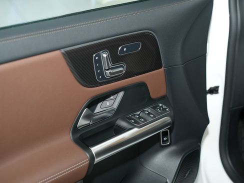 Certified 2023 Mercedes-Benz GLA 250 4MATIC image 31