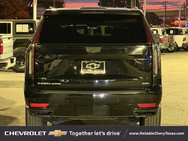 Used 2023 Cadillac Escalade ESV Sport AWD/4WD image 5