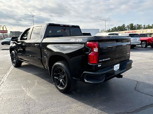 Used 2024 Chevrolet Silverado 1500 RST w/ Convenience Package II AWD/4WD image 3