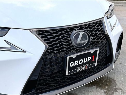 Used 2018 Lexus IS 300 F Sport w/ F Sport Package image 29