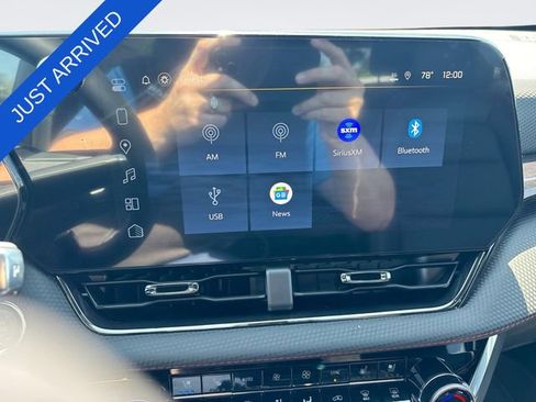 New 2026 Chevrolet Equinox RS w/ Convenience Package III FWD image 16