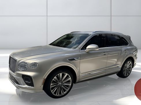 Used 2022 Bentley Bentayga Speed AWD/4WD image 4