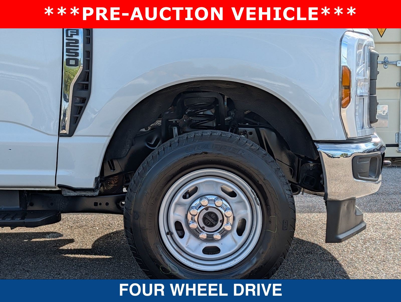 Used 2024 Ford F250 XL w/ XL Driver Assist Package AWD/4WD image 12