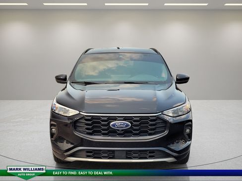Used 2023 Ford Escape ST-Line Select w/ Tech Pack #2 AWD/4WD image 9