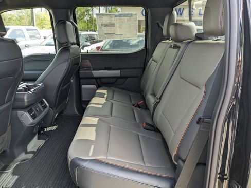 New 2025 Ford F150 Lariat w/ Equipment Group 501A Mid image 14