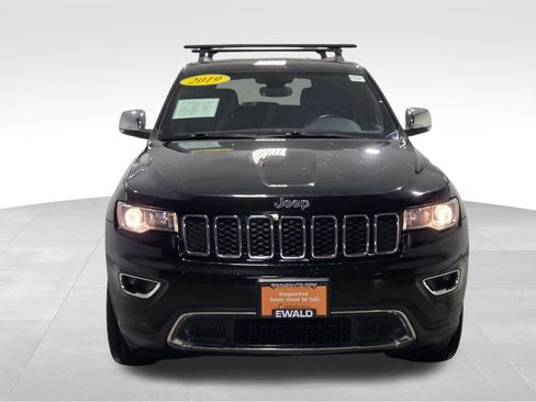 Used 2019 Jeep Grand Cherokee Limited image 17
