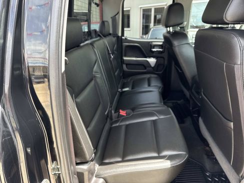 Used 2017 Chevrolet Silverado 1500 LTZ Z71 w/ LTZ Plus Package AWD/4WD image 9