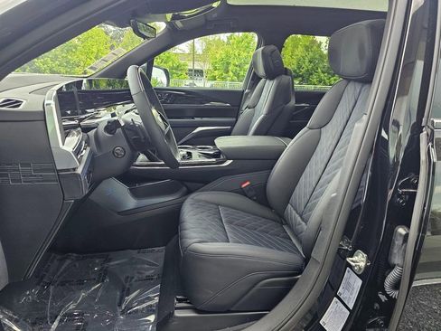 New 2026 Cadillac Escalade IQL Luxury AWD/4WD image 23