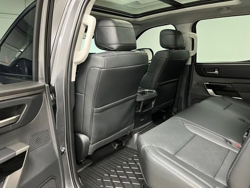Used 2024 Toyota Tundra Limited AWD/4WD image 45