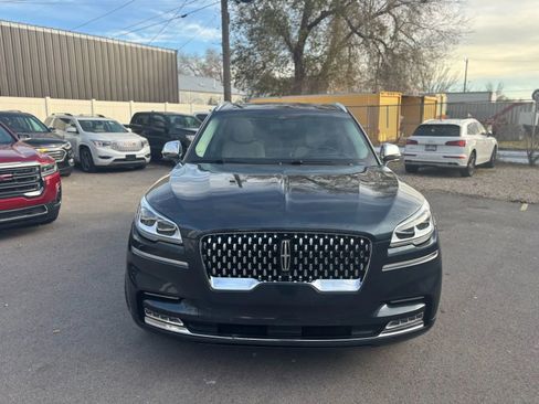 Used 2020 Lincoln Aviator Black Label image 2