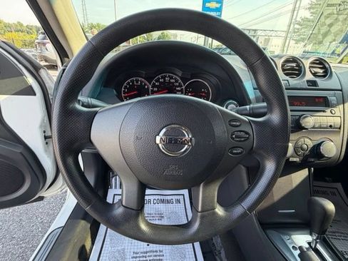 Used 2012 Nissan Altima 2.5 S FWD image 22