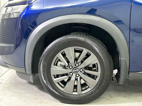 Used 2022 Nissan Pathfinder SV image 18