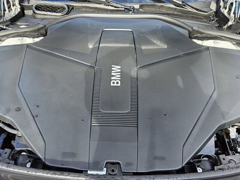 New 2026 BMW i7 eDrive50 w/ M Sport Package image 26