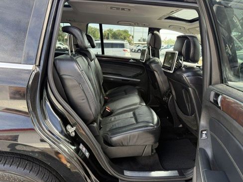 Used 2010 Mercedes-Benz GL 320 BlueTEC 4MATIC image 14