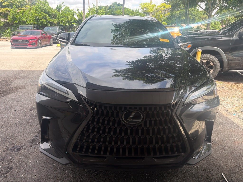 Used 2024 Lexus NX 250 FWD image 2