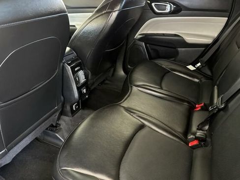 Certified 2023 Jeep Compass Limited AWD/4WD image 9