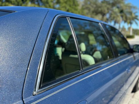 Used 2008 Cadillac DTS Performance image 8