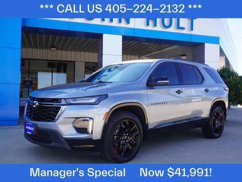 Used 2023 Chevrolet Traverse Premier w/ Redline Edition FWD image 1