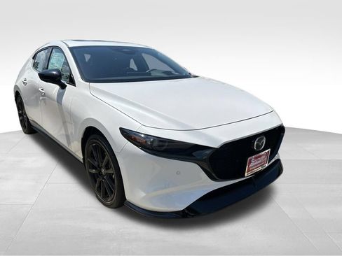 New 2026 MAZDA MAZDA3 Hatchback w/Premium Plus Pkg AWD/4WD image 9