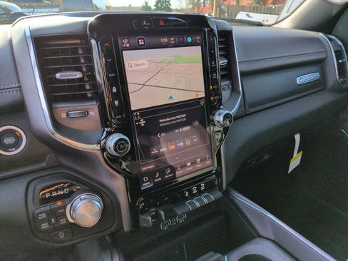 New 2026 RAM 1500 Laramie AWD/4WD image 19