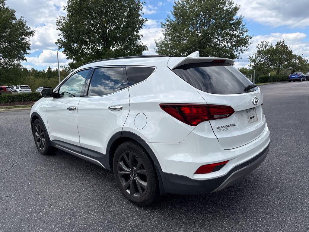 Used 2017 Hyundai Santa Fe Sport w/ 2.0T Ultimate Tech Package 05 FWD image 4