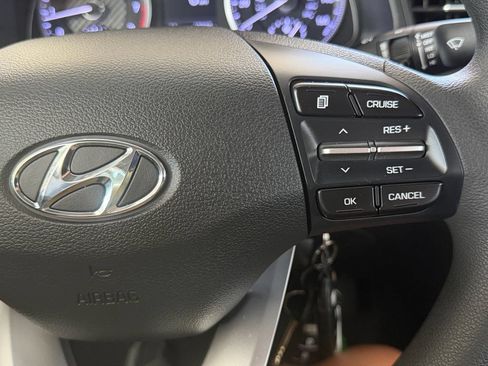 Used 2020 Hyundai Elantra SE w/ Cargo Package (C1) FWD image 23