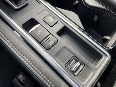 Used 2024 Nissan Pathfinder Platinum w/ Cargo Package image 28