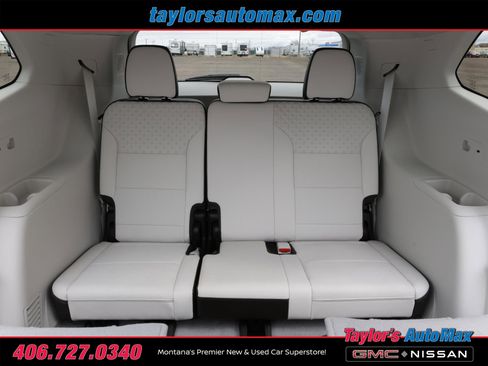 Used 2024 GMC Acadia Denali image 7