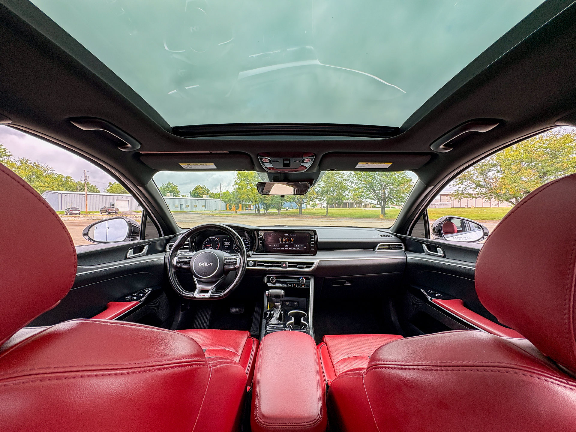 Used 2022 Kia K5 GT-Line w/ GT-Line FWD Premium Package image 2