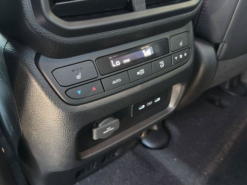 New 2026 Honda Ridgeline Black Edition image 12