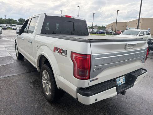 Used 2017 Ford F150 Platinum w/ Equipment Group 701A Luxury AWD/4WD image 4