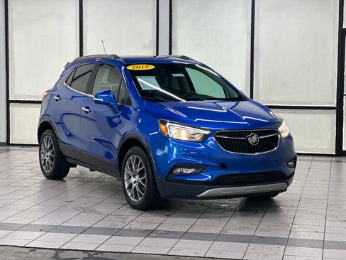 Used 2018 Buick Encore Sport Touring image 5