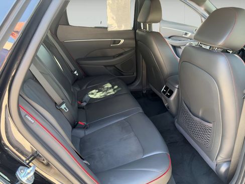 Used 2021 Hyundai Sonata SEL Plus w/ Tech Package FWD image 13