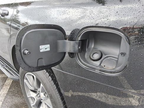 Certified 2023 Chevrolet Tahoe LS image 13