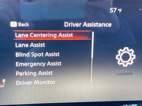 New 2026 Nissan Kicks SR w/ Cold Weather Package image 15